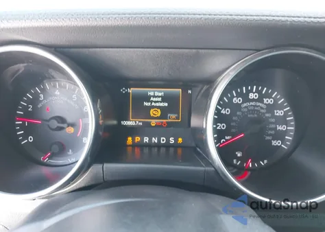 2020 Ford Mustang Ecoboost Fastback z USA, uszkodzony, nr VIN 1FA6P8TH0L5182883